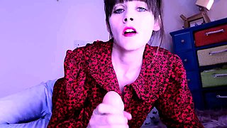 Sydney Harwin - Quick Son Dads In The Shower