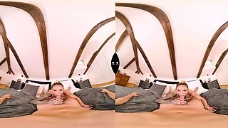 Fucking, squirting and fisting Sasha Beart