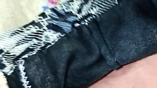 Malik made the maid a hut at home and assassed the maid, the maid's big ass had been bothering me for many days, today I rubbed the maid and left her