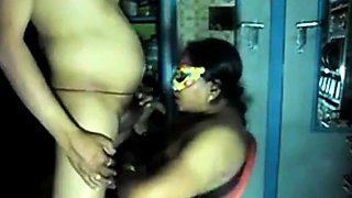 Big-Tits Indian Mature Couple with a Big Ass on Webcam