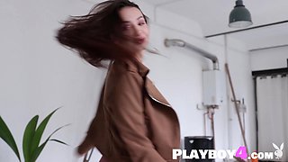 All natural teenager posing totally naked