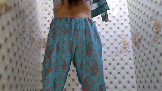 Indian Stepbrother Finally Succeeds In Seducing His Stepsister