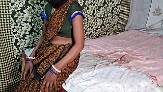 Indian Desi Hot Bhabhi Ki Chudai Desi Hot Village Bhabhi Ki Cream Pai Sex Video