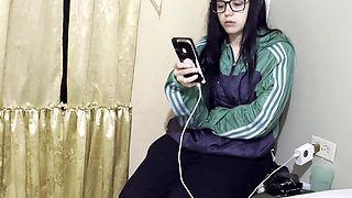Please Don't Call Her Anymore! Chatting with My ***** Before I Get to Work