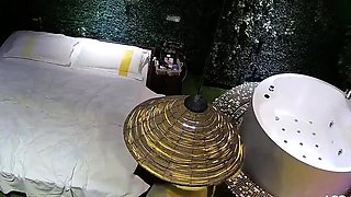Amateur couple hidden cam
