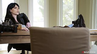 Natasha Nice and Alex Harper hot threesome sex