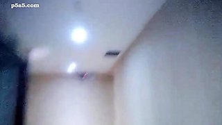Amateur teen ass show