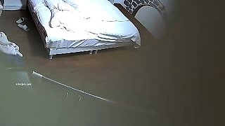 Hot amateur hidden cam