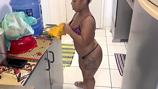 Anazinha Do Mau - Parte Tres Anazinha Fodendo A Mini Buceta Da Anazinha E O Cozinho Dela Pela Primeira Vez. (completo No Red E No Cher)
