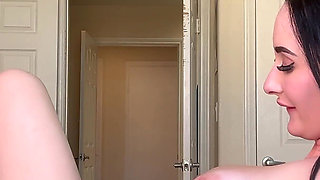 Flawless Model with a Perfect Body Makes Her First Sextape