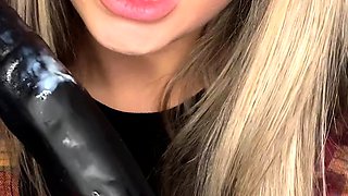 Amateur blonde teen girlfriend toyed and facialized
