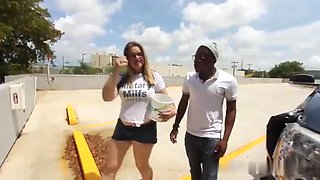 Mature Women Begging for Sex in Miami Streets