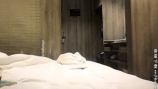 Amateur couple hidden cam