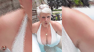 Trying Out My New Swimwear