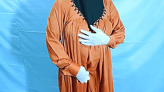 village Indian beautiful woman - Clear Hindi