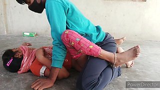 18 Year Old Indian Desi Village Girl Outdoor Hard Fucking Video