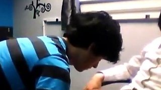 Private Twink Handjob
