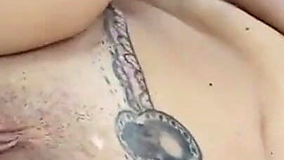 MILF Brasileira Da Bunda Gigante Faz Sexo Com Marido Da Amiga
