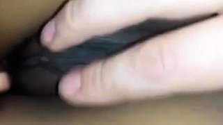 Young Jamaican Amateur Pleasures Herself