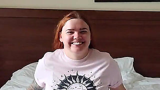 Voyeurizing Mommy Masturbating.