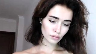 Hot amateur webcam teen masturbates for their fans