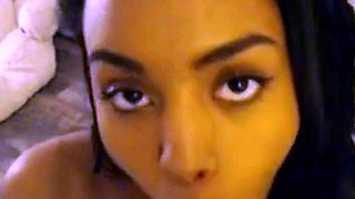 Ebony webcam girl deepthroats her dildo