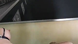 MILF Blows a Cock and Finish Him with a Throbbing Cum in Mouth