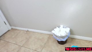 Stepsister Eva sucking stepbros cock