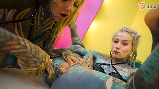 Alt-Girls Tattooed Lesbian Dildo Punk, Goth, Hippie, Spit Tongue
