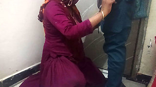 Bhabhi ji ki mast thukaee aur pilai