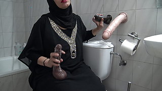 Real Arab Egyptian Cuckold Wife Loves Big Dicks