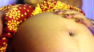 Pregnent Lady Playing Big Belly Short.