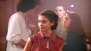 Embrace Of The Vampire (1995)
