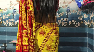 Desi Tamil Aunty Hot Romance