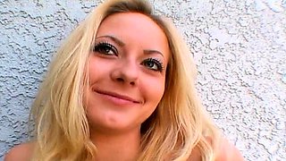 Olivia Ryder Blonde Blowjob Brunette Car Handjob