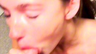 -Fansly- Ella Alexandra - Putting My Roommate to Sleep