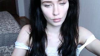 Brunette Solo Webcam Masturbation