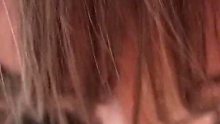 [ Hot Facial Blowjob in the Shower ] Cool and Wet, Sucking Is a Real Pleasure