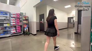 Teen Brunette KittiCream Fucks Stranger in Parking Lot After Car Accident - Public Sex 18 YO
