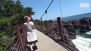 Resort Escape with Rin, a 32-year-old Married Woman - 3