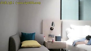 Amateur fucking while on hidden cam