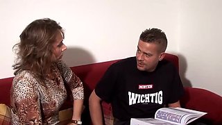 Wild Mature Seductress Over 40 Fucks Hard on Couch - Big Ass Riding & Cumshot