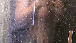 Amateur redhead shaves and masturbates