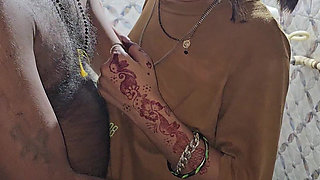 Desi Indian hot girl tight pussy fuck Hindi audio sex