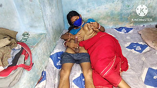 Indian Desi Lal Sari Wali Bhabhi Ki Chudai