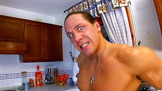 Muscled kitchen help with big cock fucked my wet pussy
