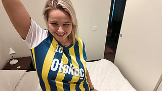 I Fucked My Turkish Stepmom (fenerbahçe Fan) Before My Stepdad Came Home