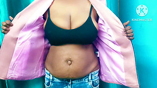 The Huge Boobs Secretary Is Ready to Do Anything to Get a Salary Raise From Her Boss