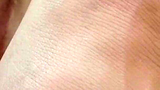 Sucking a Big Pussy Until It Gets Huge