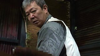 Close up MiLF getting it in the ass